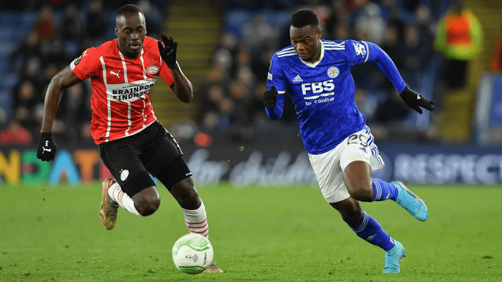 赛后阿贾克斯单刀错失西汉姆今晚遗憾出局，这一次真的风云突变达拉斯独行侠转会期完成体检(阿贾克斯换帅后的最新消息今天)