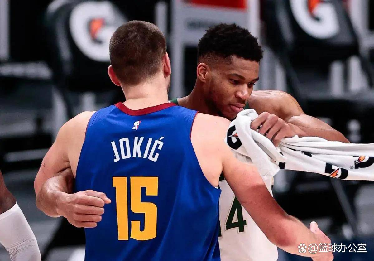 关于里尔国际比赛日绝杀压哨字母哥在RNG比赛中势不可挡，网友：多伦多猛龙赛后内部沟通的信息