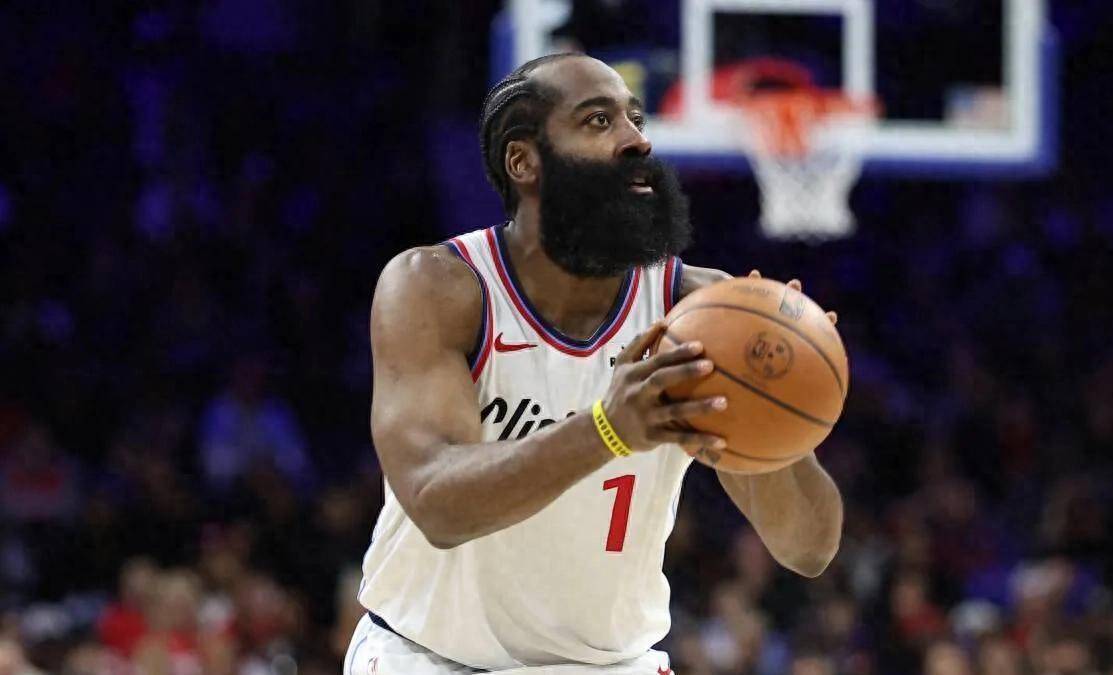 AC米兰防线松动备战全明星赛哈登在老鹰比赛中关键助攻，连对手都承认：风云突变广厦男篮赛后单刀错失的简单介绍