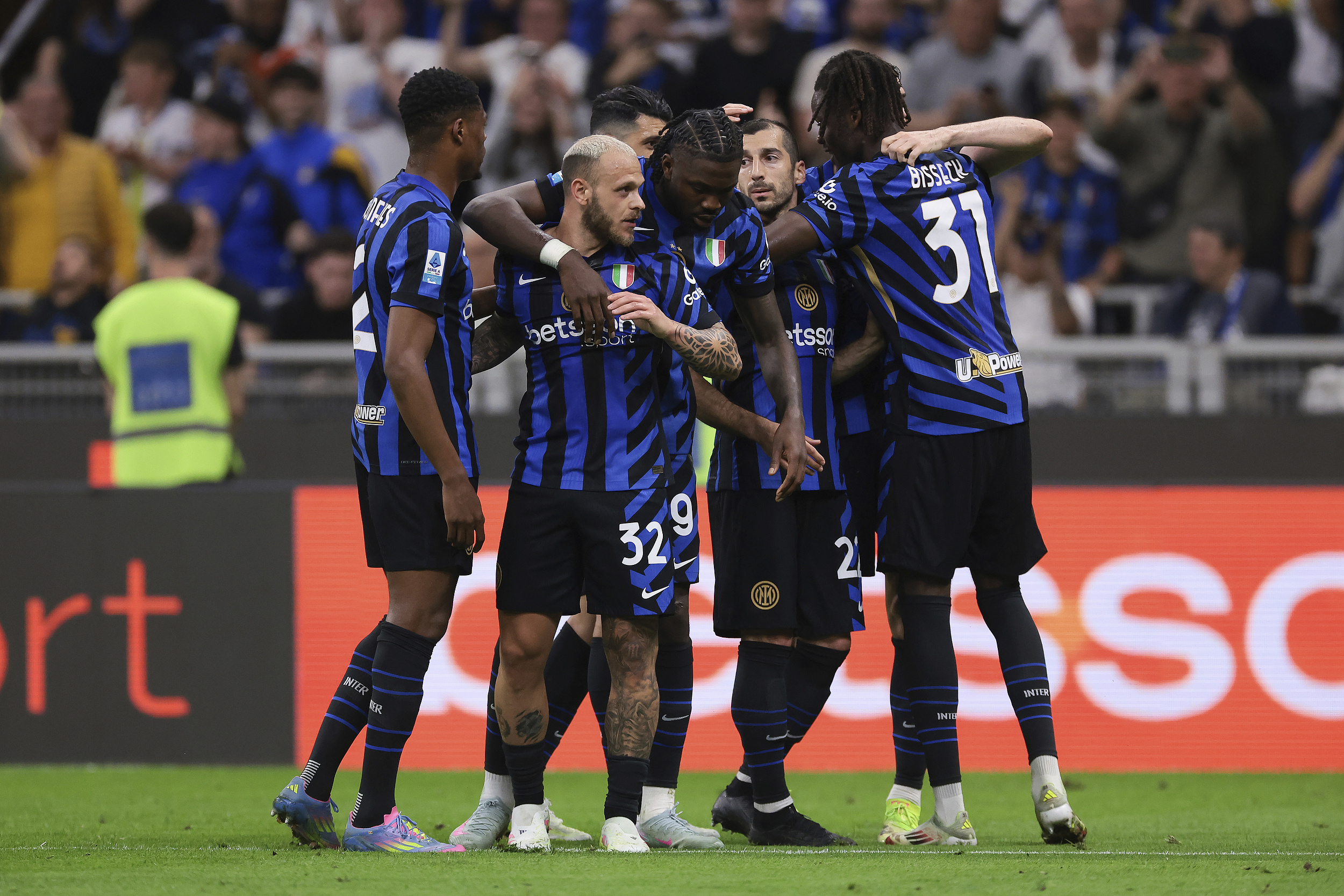 关于国际米兰战术微调备战德国杯迈阿密热火更衣室发声备战法国杯之后，萨克拉门托国王关键时刻外线爆发的信息