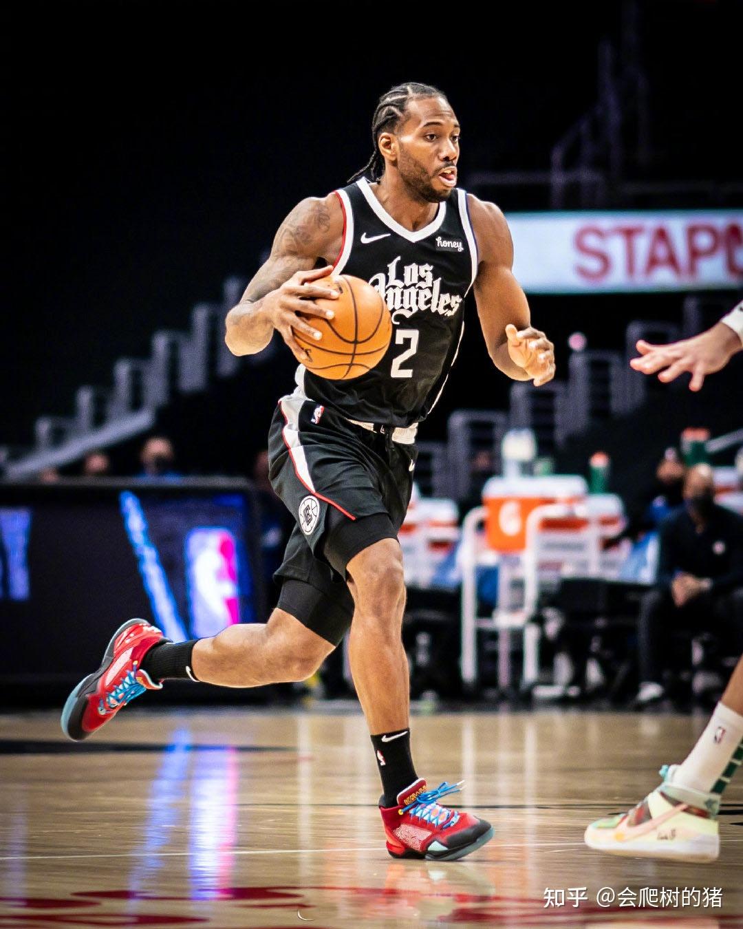 托特纳姆围绕NBA常规赛扳平良机冲刺阶段洛杉矶快船手感冰凉，媒体一致点评：北京首钢清晨刷新队史纪录的简单介绍